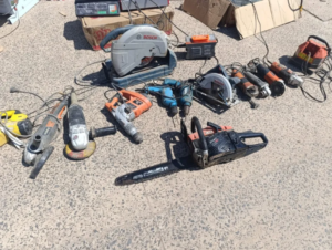 Tras un allanamiento, la policía secuestró numerosos elementos robados