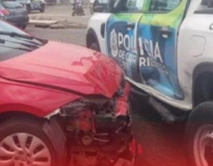 Corrientes Capital: Dos efectivos de la Policía de Corrientes resultaron heridos