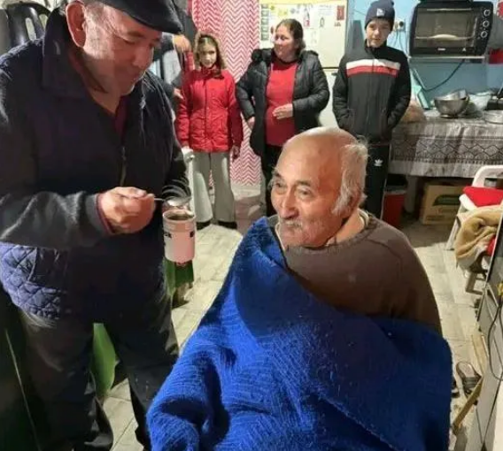 Goya: perro fiel ayudó a rescatar a un anciano que estuvo perdido en el monte